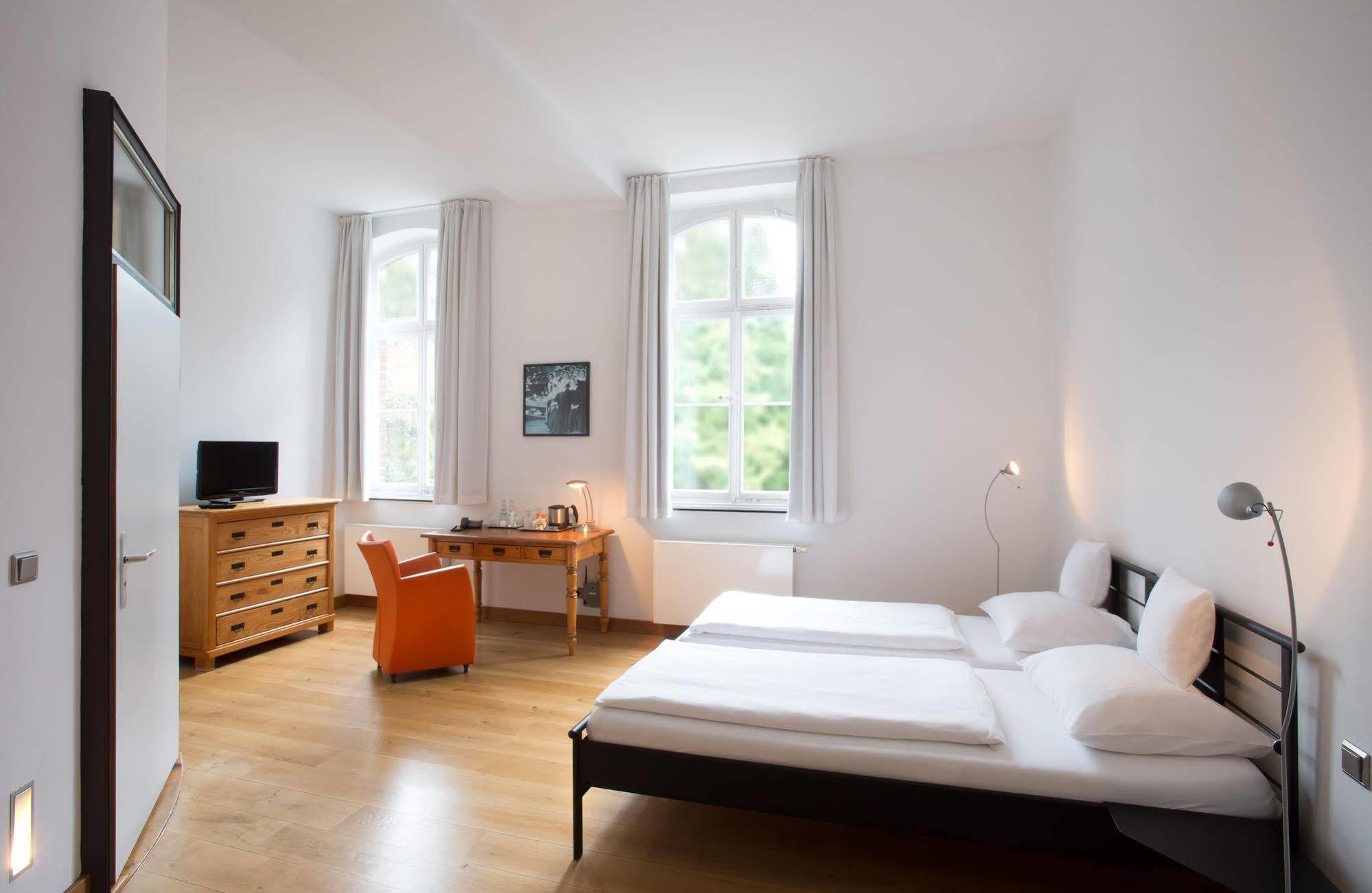 Hotel Mutterhaus Duesseldorf מראה חיצוני תמונה